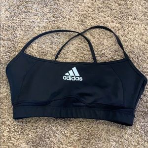 Sports bra